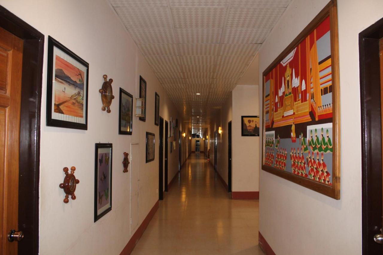 Law Ka Thit Sar Hotel New Bagan Exterior photo